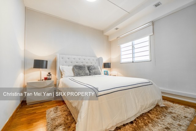 Hougang Avenue 5 (Hougang), HDB Jumbo #215746611